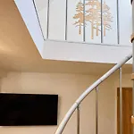 Ella * Hřensko